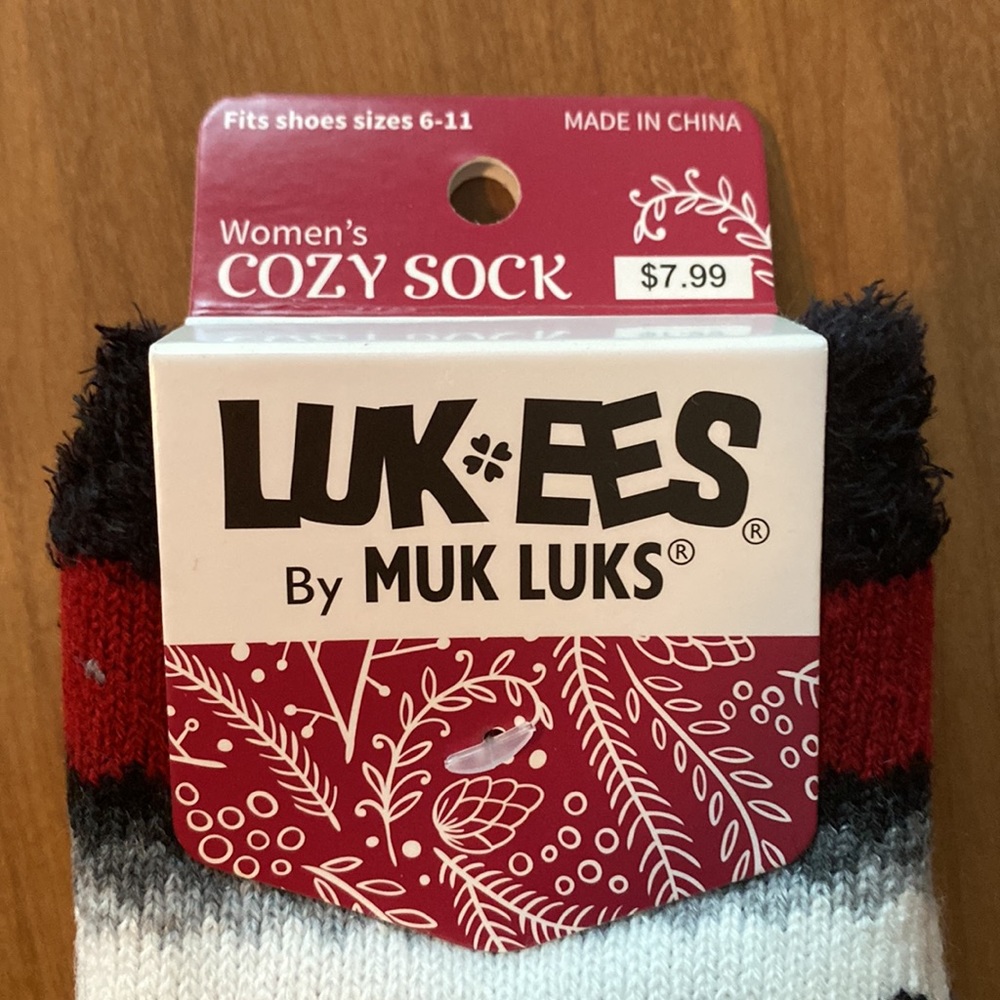 NWT LUK EES Cozy Socks - Picture 3 of 7